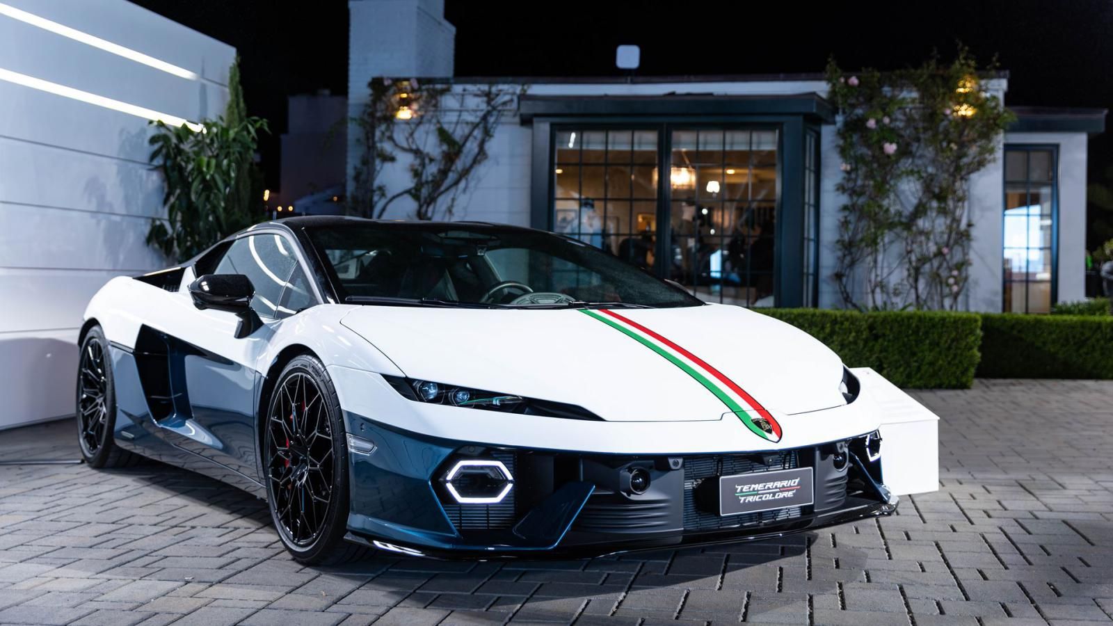 Η Lamborghini Temerario επανέφερε την ονομασία Tricolore
